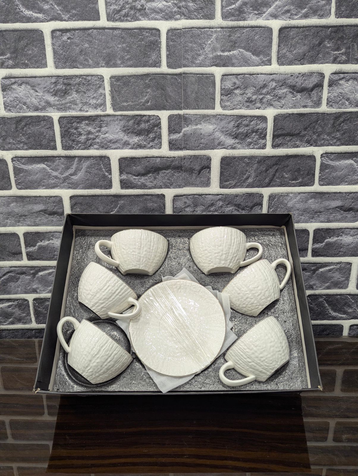 Tea Cup & Saucer Set 12 piece
